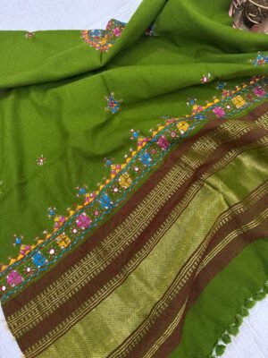 Bhujodi Aahir Embroidered Woollen Shawl