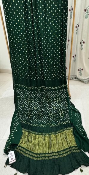 WhatsApp Image 2025-11-26 at 19.26.40 (2) Modal Silk Bandhani Saree with Tissue Pallu & Blouse