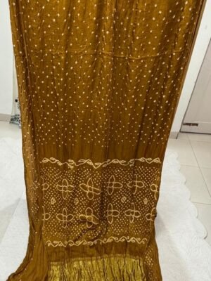 Modal Silk Bandhani Saree with Tissue Pallu & Blouse