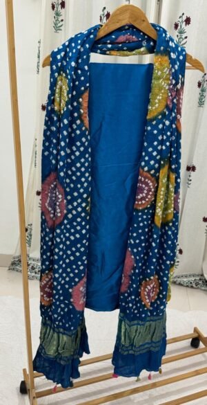 Plain Modal Silk Suit with Bandhani Dupatta – 3 Piece Set